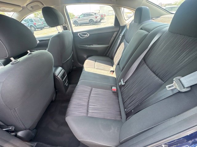Used 2019 Nissan Sentra SV FWD image 12