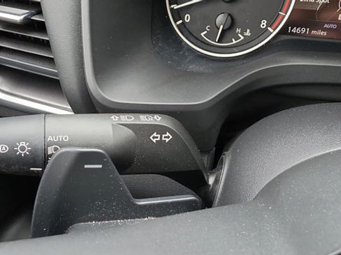 Used 2023 Nissan Rogue SV AWD/4WD image 15