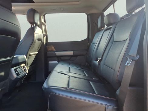 Used 2024 Ford F250 Lariat w/ Lariat Ultimate Package AWD/4WD image 29