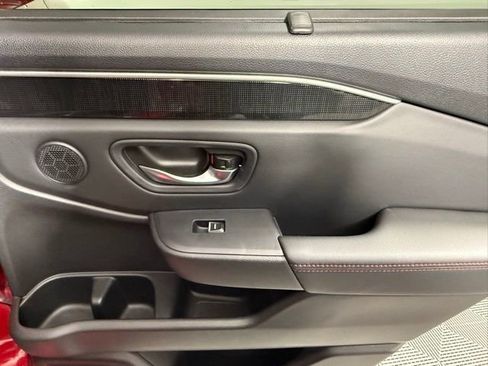 Used 2025 Honda Pilot Black Edition image 42