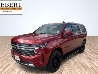 Used 2022 Chevrolet Suburban LT w/ Luxury Package