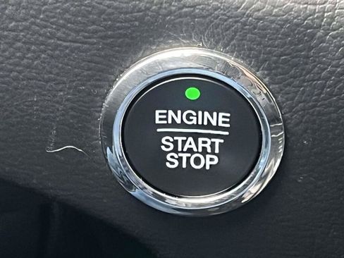 Used 2024 Ford Edge SEL AWD/4WD image 34
