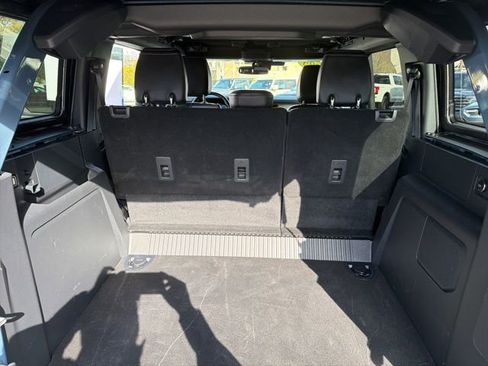 Used 2025 Ford Bronco Outer Banks image 24