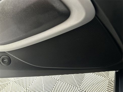 Used 2019 Chevrolet Camaro SS image 25