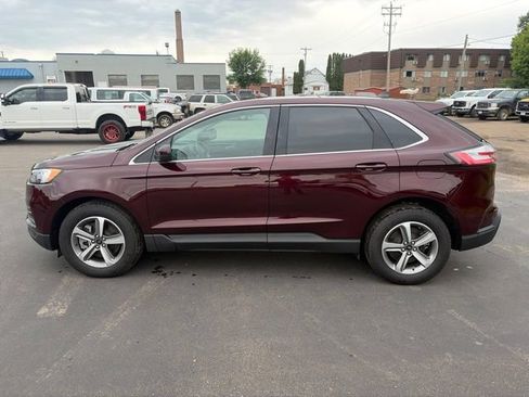 Used 2024 Ford Edge SEL w/ Convenience Package AWD/4WD image 8