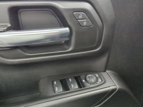Used 2020 Chevrolet Silverado 1500 Custom Trail Boss w/ Custom Convenience Package AWD/4WD image 10