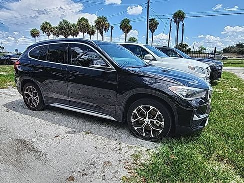 Used 2021 BMW X1 sDrive28i FWD image 1