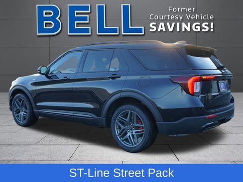 New 2026 Ford Explorer ST-Line w/ ST-Line Street Pack AWD/4WD image 6