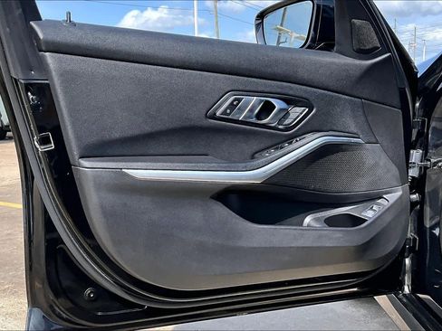 Used 2020 BMW 330i Sedan image 22