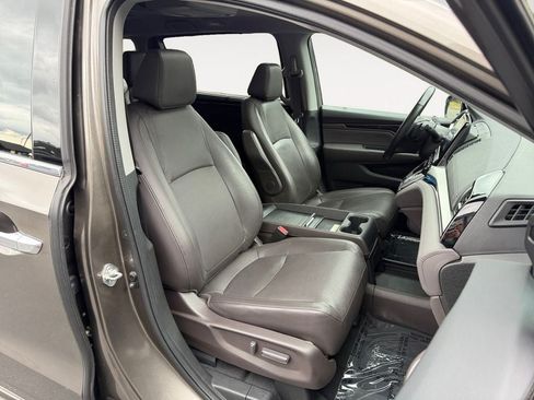 Used 2018 Honda Odyssey Elite image 24