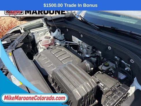 Certified 2025 Volkswagen Atlas Peak Edition SE image 9