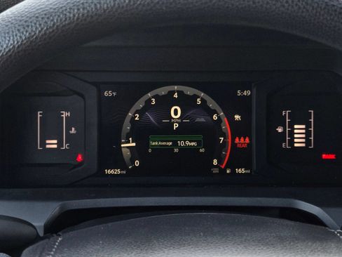 Certified 2024 Toyota Tacoma SR5 AWD/4WD image 22