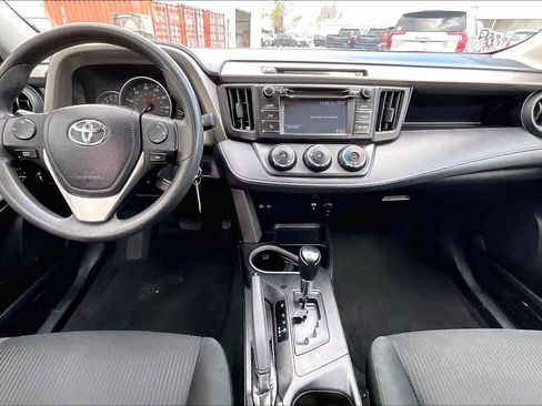 Used 2016 Toyota RAV4 LE image 14