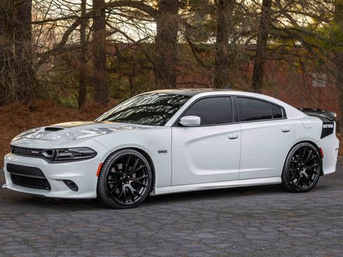 Used 2019 Dodge Charger Scat Pack w/ Daytona Edition Group image 54