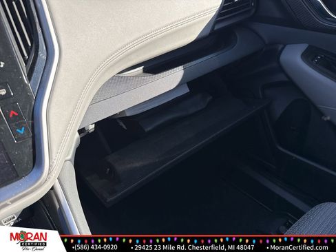 Used 2024 Subaru Outback Premium image 16