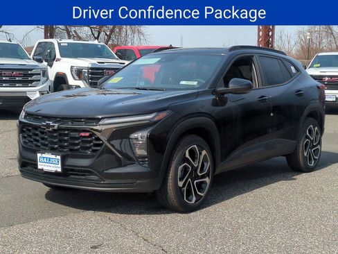 New 2026 Chevrolet Trax RS w/ Sunroof Package image 7