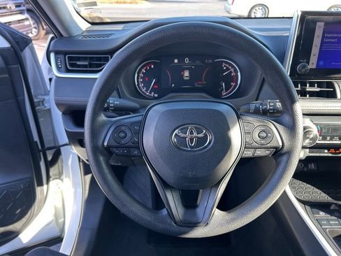 Used 2024 Toyota RAV4 XLE image 20