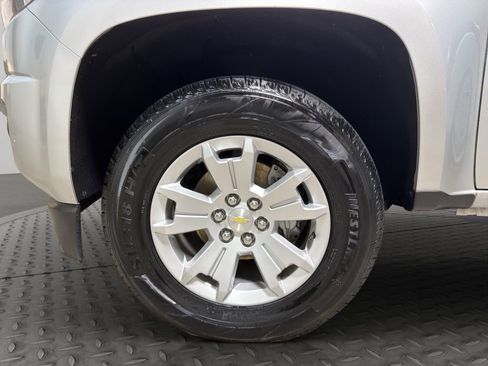 Used 2020 Chevrolet Colorado LT w/ Luxury Package AWD/4WD image 22