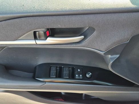 Used 2025 Toyota Camry LE FWD image 18