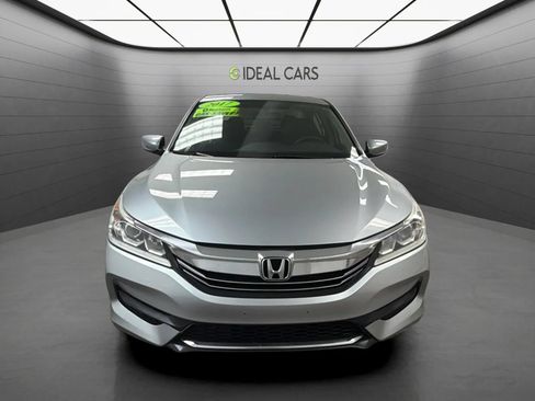 Used 2017 Honda Accord LX image 2