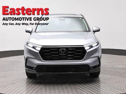 Used 2025 Honda CR-V EX-L image 2