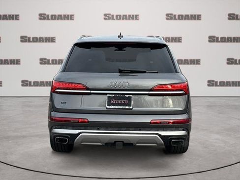 Certified 2025 Audi Q7 2.0T Premium Plus image 4