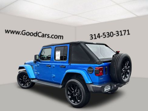 Used 2021 Jeep Wrangler Unlimited Sahara w/ Cold Weather Group image 4