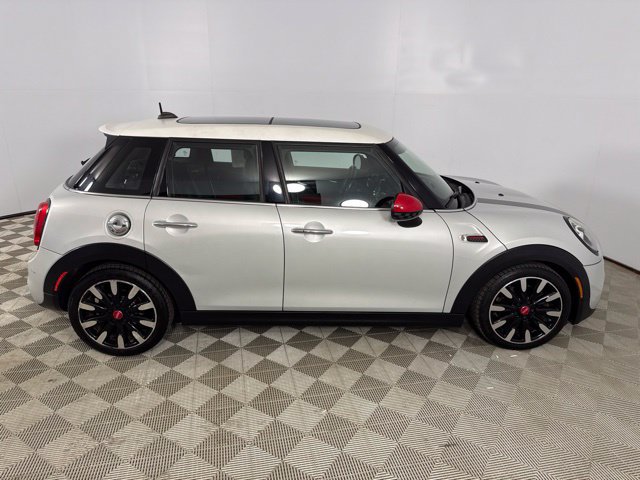 Used 2017 MINI Cooper S FWD image 8