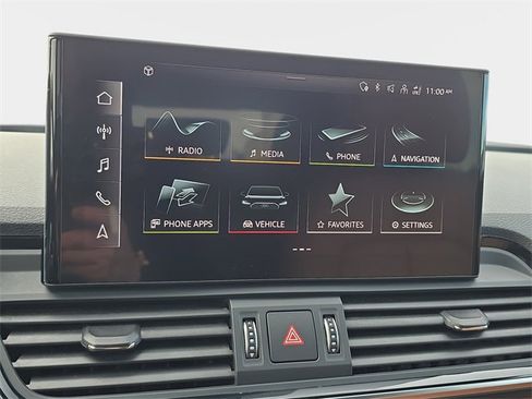 Used 2021 Audi Q5 2.0T Premium w/ Convenience Package image 24