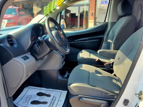 Used 2017 Chevrolet City Express LT image 14