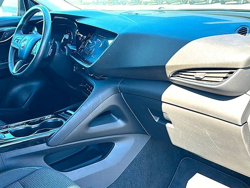 Used 2023 Buick Envision Preferred image 22