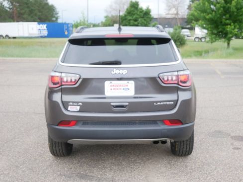 Used 2018 Jeep Compass Limited w/ Navigation Group AWD/4WD image 7