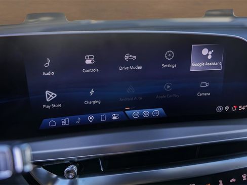 Certified 2025 Cadillac Lyriq Sport image 23