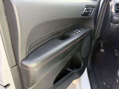 Used 2023 Dodge Durango GT w/ Blacktop Package AWD/4WD image 14