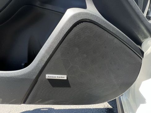 Used 2025 Subaru Crosstrek 2.5i Limited w/ Crosstrek Mirror Package image 24