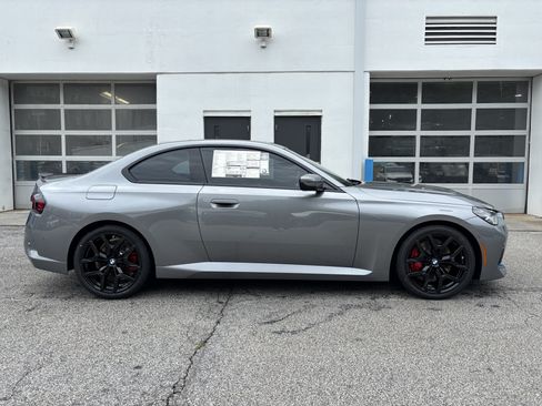 Used 2026 BMW 230i Coupe w/ Premium Package RWD image 4
