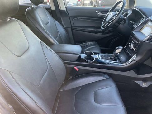 Certified 2017 Ford Edge Titanium w/ Technology Package image 36