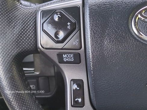 Used 2019 Toyota Tacoma TRD Sport image 25