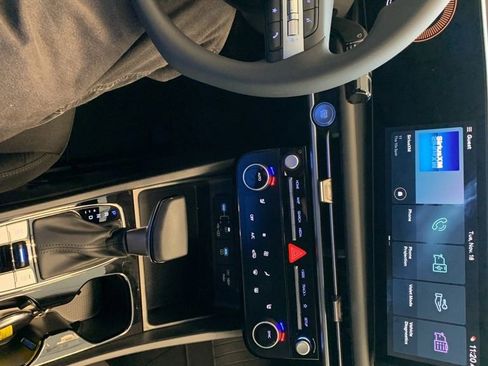 New 2026 Hyundai Tucson SEL image 8