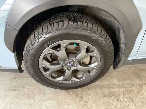 Used 2022 Subaru Crosstrek 2.5i Sport w/ Moonroof Package image 10