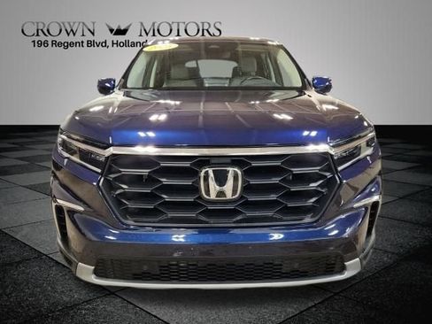 Certified 2025 Honda Pilot EX-L image 8