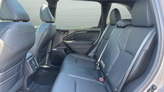 Used 2026 Subaru Forester Limited AWD/4WD image 26