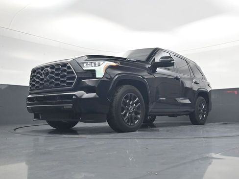 Used 2024 Toyota Sequoia Platinum image 20