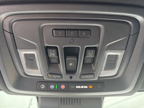 Used 2025 GMC Sierra 1500 AT4X image 54