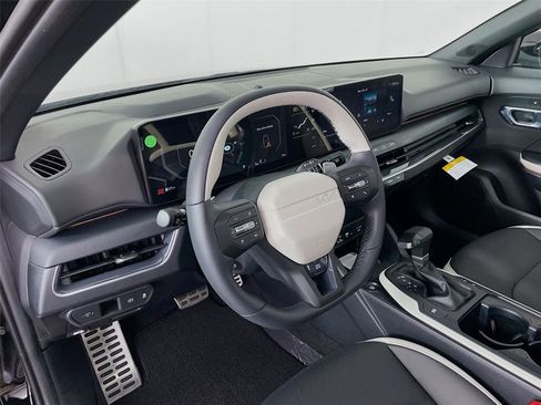 New 2026 Kia K4 GT-Line Turbo image 9