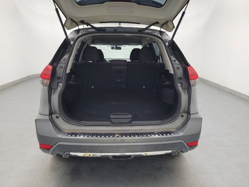 Used 2018 Nissan Rogue S FWD image 29