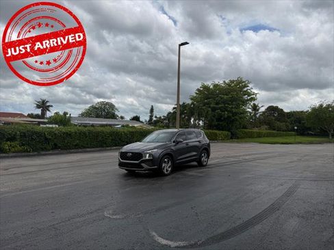Used 2023 Hyundai Santa Fe SE w/ Cargo Package image 2