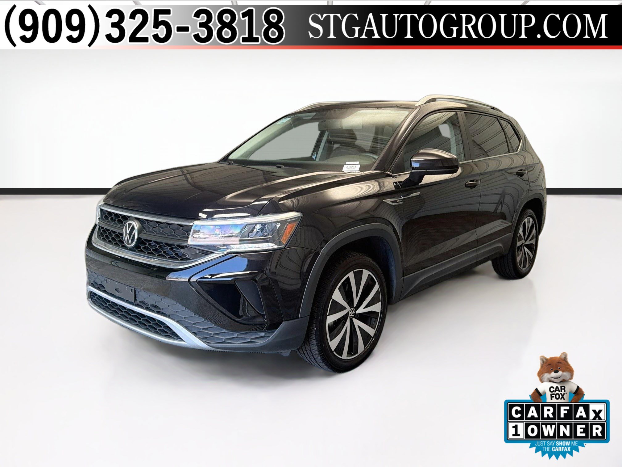 Used 2022 Volkswagen Taos SE FWD image 1