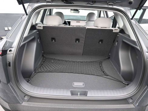 New 2026 Hyundai Kona SE image 13