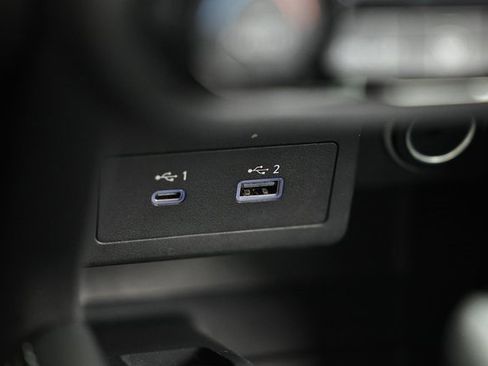 Used 2023 Nissan Kicks SR w/ SR Premium Package image 38